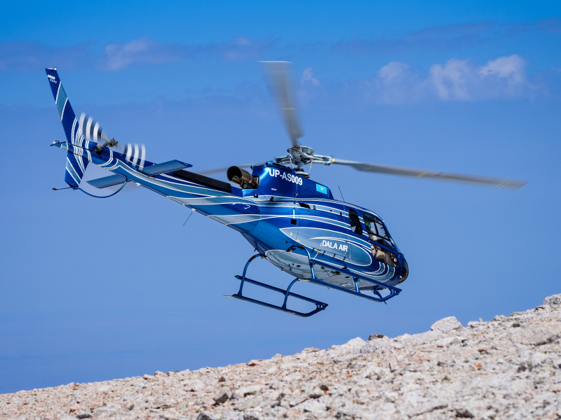 Airbus AS350