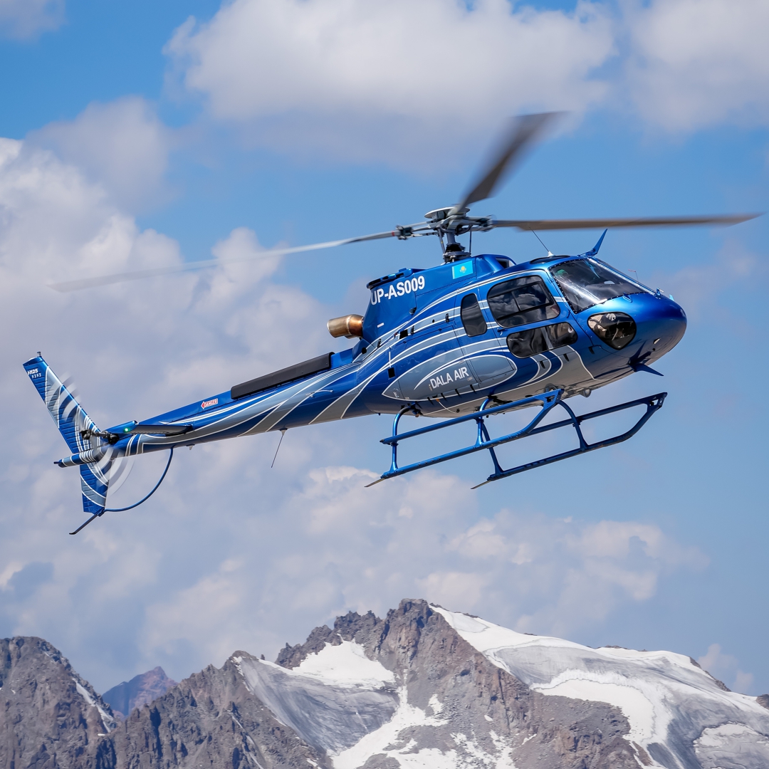 Airbus AS350